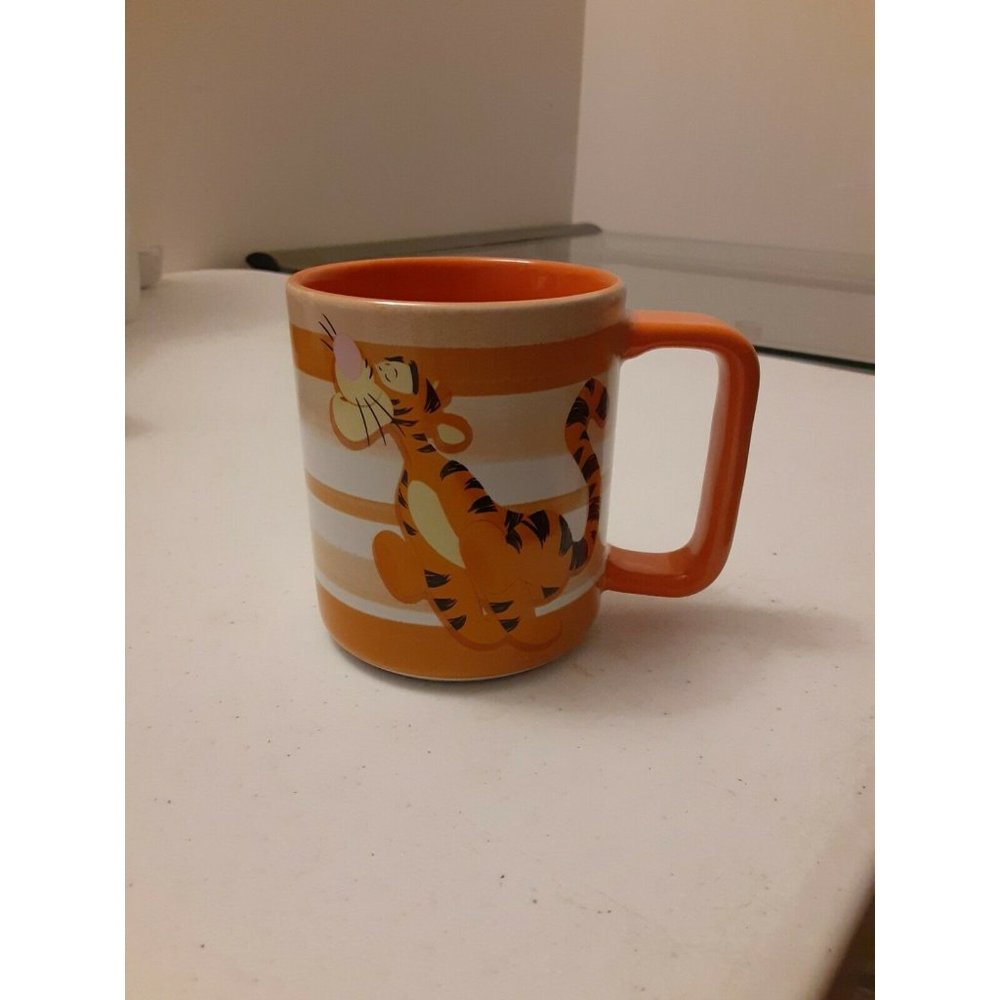 Disney Parks Tigger Bouncy Trouncy Flouncy Pouncy Fun Fun Fun‎ Fun Cup Mug NEW